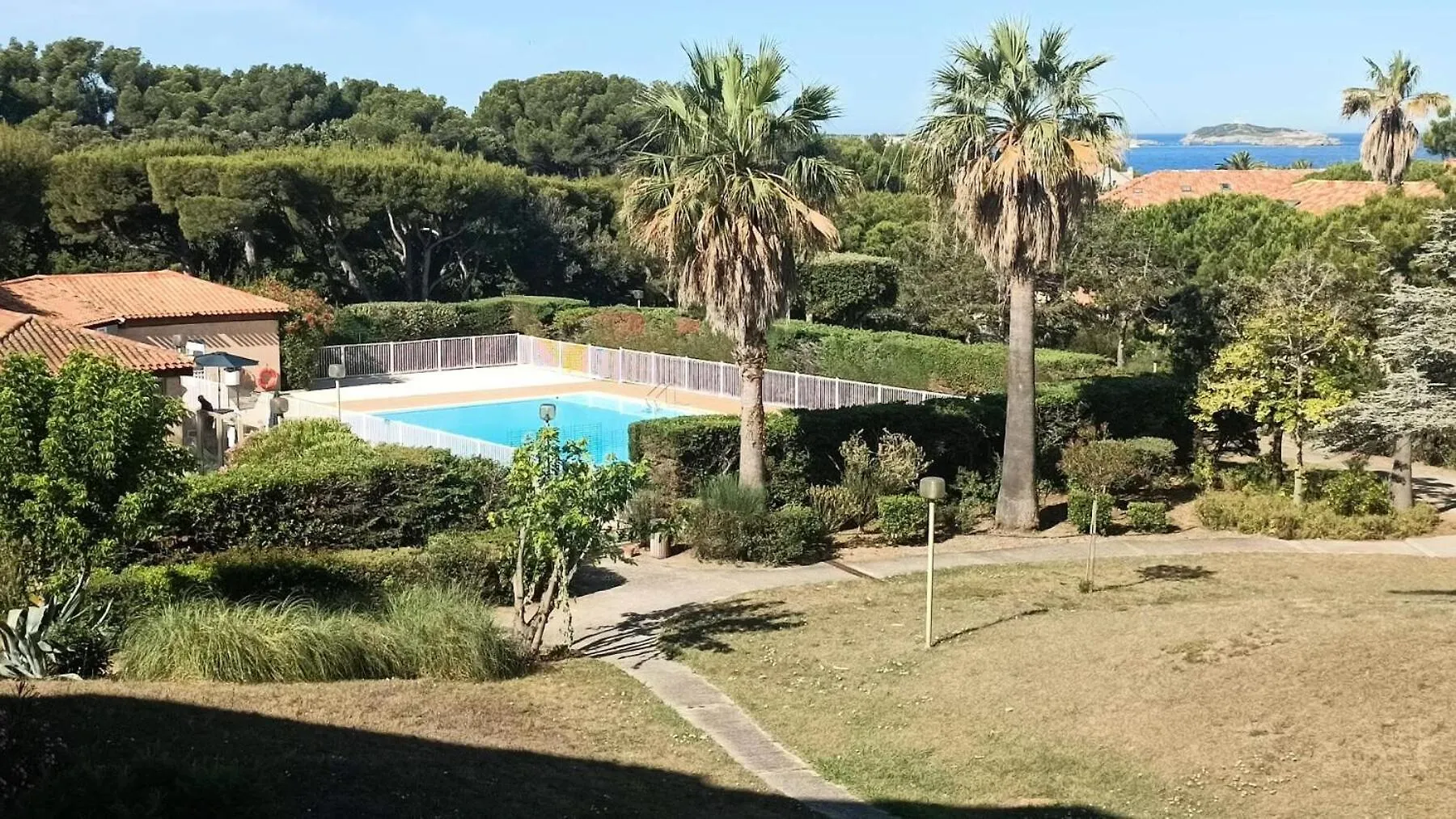 Residence Marines D\'Aryana - T2 Vue Sur La Piscine A Proximite De La Plage Mae-8124 location